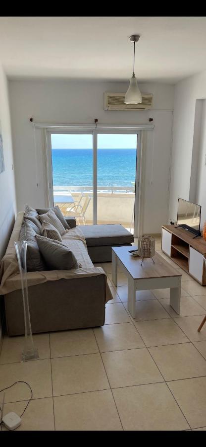 Alex Beach Apartment 31 لارنكا المظهر الخارجي الصورة