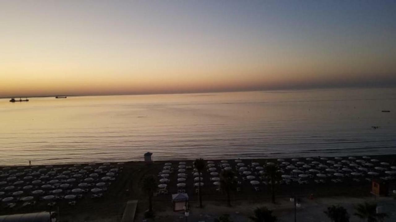 Alex Beach Apartment 31 لارنكا المظهر الخارجي الصورة
